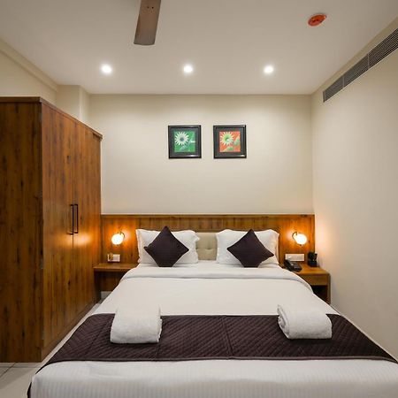 The Shivalik Hotel Bhubaneswar Exterior foto