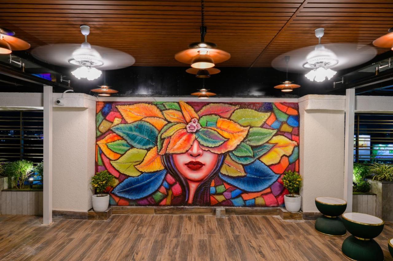The Shivalik Hotel Bhubaneswar Exterior foto
