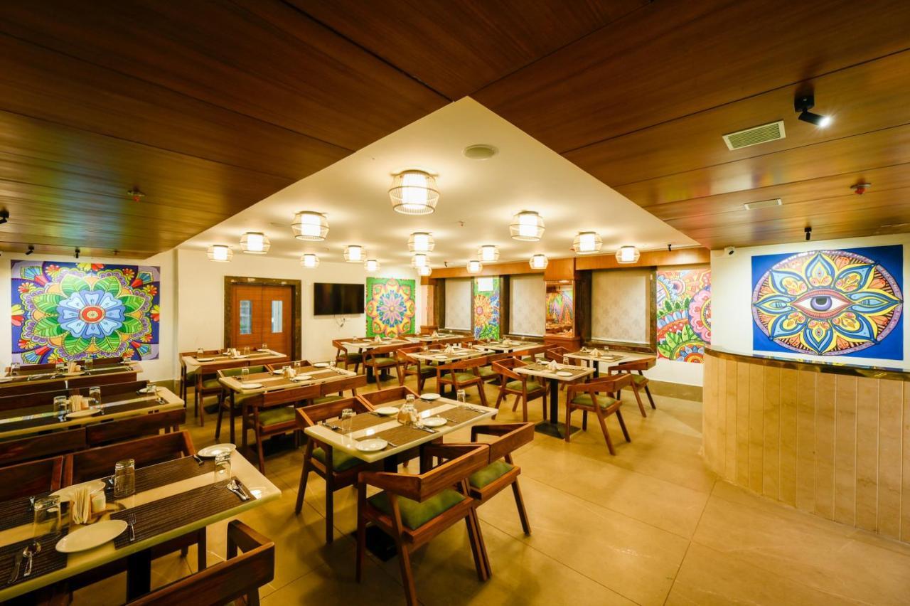 The Shivalik Hotel Bhubaneswar Exterior foto
